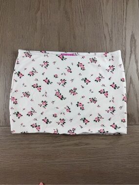 Edikted Floral Ribbed Mini Skirt White Pink Rose Print Size Medium